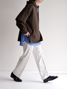 「CREARE LINO」｜「アイテム（パーカー）」を使った、ゆうげんさん（メンズ・174cm）の秋コーディネート