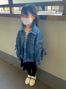 「西松屋」｜「アイテム（デニムジャケット）」を使った、miko328さん（キッズ・120cm）の冬コーディネート