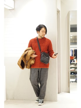 「abahouse」｜「アイテム（ダウンジャケット/コート）」を使った、MURAさん（メンズ・171cm）の春コーディネート