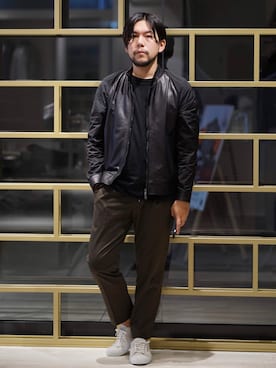 「DESIGNWORKS（デザインワークス）のアイテム（パンツ）」を使った、MURAさん（メンズ・171cm）の秋コーディネート
