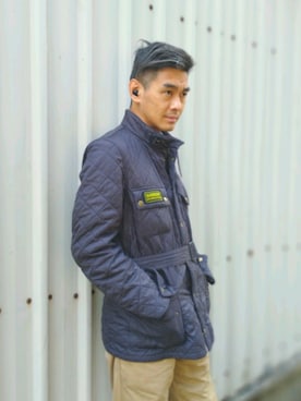 「Barbour（バブアー）のアイテム（ライダースジャケット）」を使った、Mann SHING@hofuktongさん（メンズ・183cm）の冬コーディネート