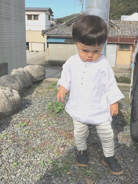 「no brand（ノーブランド）のアイテム（ローファー）」を使った、Sumika さん（キッズ・80cm）の秋コーディネート