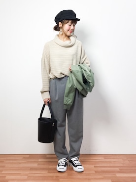「green label relaxing（グリーンレーベルリラクシング）のアイテム（MA-1）」を使った、内山陽菜さん（レディース・149cm）の冬コーディネート