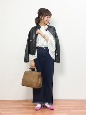 「WC（ダブル シー）のアイテム（デニムパンツ）」を使った、内山陽菜さん（レディース・149cm）の春コーディネート