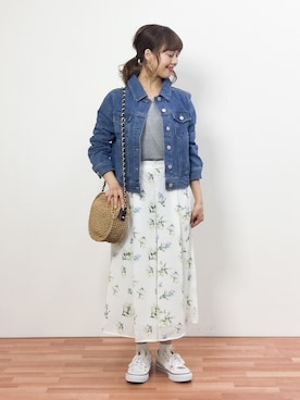 「SPINNS（スピンズ）のアイテム（ジャケット/アウター）」を使った、内山陽菜さん（レディース・149cm）の春コーディネート