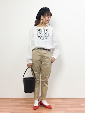 「BLISS POINT（ブリスポイント）のアイテム（帽子）」を使った、内山陽菜さん（レディース・149cm）の春コーディネート