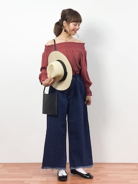 「WC（ダブル シー）のアイテム（デニムパンツ）」を使った、内山陽菜さん（レディース・149cm）の春コーディネート