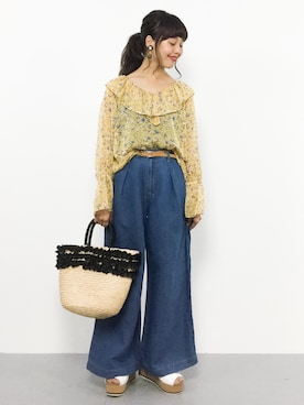 「cache cache（カシュ カシュ）のアイテム（かごバッグ）」を使った、内山陽菜さん（レディース・149cm）の夏コーディネート