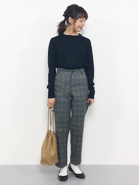 「MACKINTOSH PHILOSOPHY（ﾏｯｷﾝﾄｯｼｭ ﾌｨﾛｿﾌｨｰ）のアイテム」を使った、内山陽菜さん（レディース・149cm）の秋コーディネート