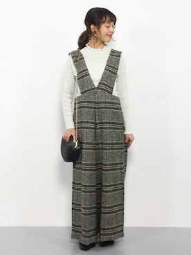 「rps（アールピーエス）のアイテム（サロペット/オーバーオール）」を使った、内山陽菜さん（レディース・149cm）の秋コーディネート