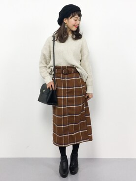 「frames RAY CASSIN（フレームスレイカズン）のアイテム（スカート）」を使った、内山陽菜さん（レディース・149cm）の冬コーディネート