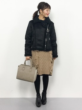 「SpRay（スプレイ）のアイテム（ムートンコート）」を使った、内山陽菜さん（レディース・149cm）の冬コーディネート
