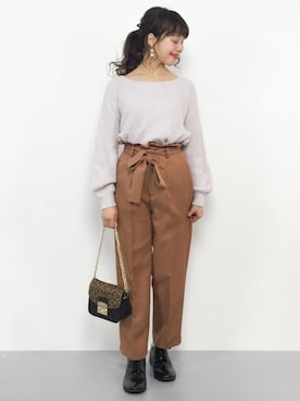 「クルーネックニット」｜内山陽菜さん（レディース・149cm）の冬コーディネート