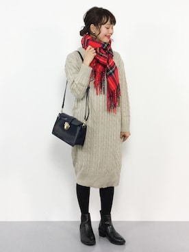 「クルーネックニット」｜内山陽菜さん（レディース・149cm）の冬コーディネート