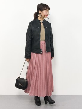 ライダースジャケットを使った ピンクスカート のレディース人気ファッションコーディネート ユーザー ショップスタッフ Wear