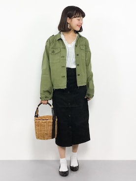 内山陽菜さんのコーディネート