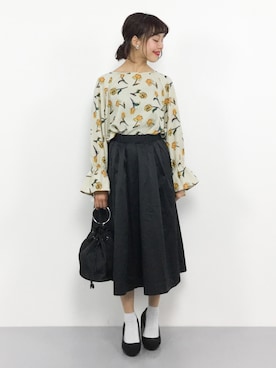 内山陽菜さんのコーディネート