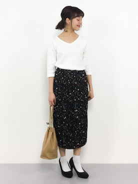 内山陽菜さんのコーディネート