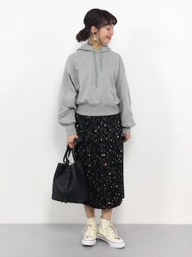 内山陽菜さんのコーディネート