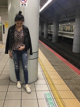 「おだんごヘア」｜モモナさん（レディース・156cm）の春コーディネート
