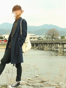 「abahouse」｜「アイテム（チェスターコート）」を使った、ATさん（メンズ・178cm）の春コーディネート