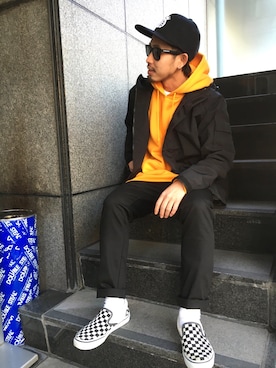 「アイテム（マウンテンパーカー）」を使った、ちゅうさん（メンズ・166cm・20代）の冬コーディネート