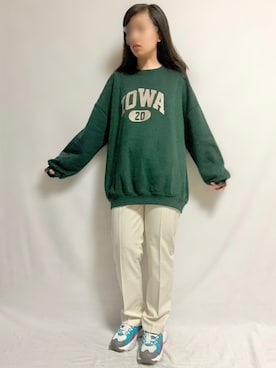 「Auntie Rosa Holiday（アンティローザホリデー）のIOWAカレッジロゴルーズスウェット（スウェット）」を使った、🌷𝒚𝒖𝒖𝒓𝒊.🌷さん（レディース・150cm）の冬コーディネート