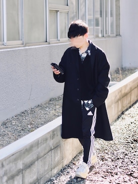 「LAD MUSICIAN（ラッドミュージシャン）のアイテム（チェスターコート）」を使った、心さん（メンズ・165cm）の冬コーディネート