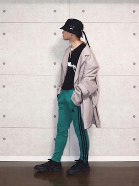 「Gosha Rubchinskiy（ゴーシャラブチンスキー）のアイテム（パンツ）」を使った、心さん（メンズ・164cm）の秋コーディネート