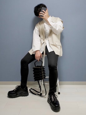 「LAD MUSICIAN（ラッドミュージシャン）のアイテム（チノパンツ）」を使った、心さん（メンズ・164cm）の春コーディネート