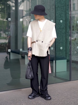 「ベスト×Tシャツ」｜「アイテム（その他）」を使った、心さん（メンズ・164cm）の夏コーディネート