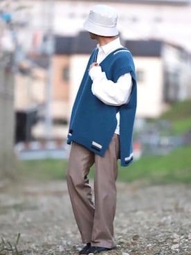 「MAISON SPECIAL（メゾンスペシャル）のアイテム（帽子）」を使った、心さん（メンズ・164cm）の秋コーディネート