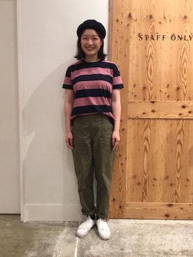 「coenスタッフスタイリング」｜「アイテム（ハンチング/ベレー帽）」を使った、coen 徳永さん（レディース・164cm）の夏コーディネート