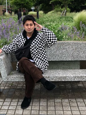 「アイテム（スリッポン）」を使った、Takuya 🐄さん（メンズ・174cm・20代）の春コーディネート