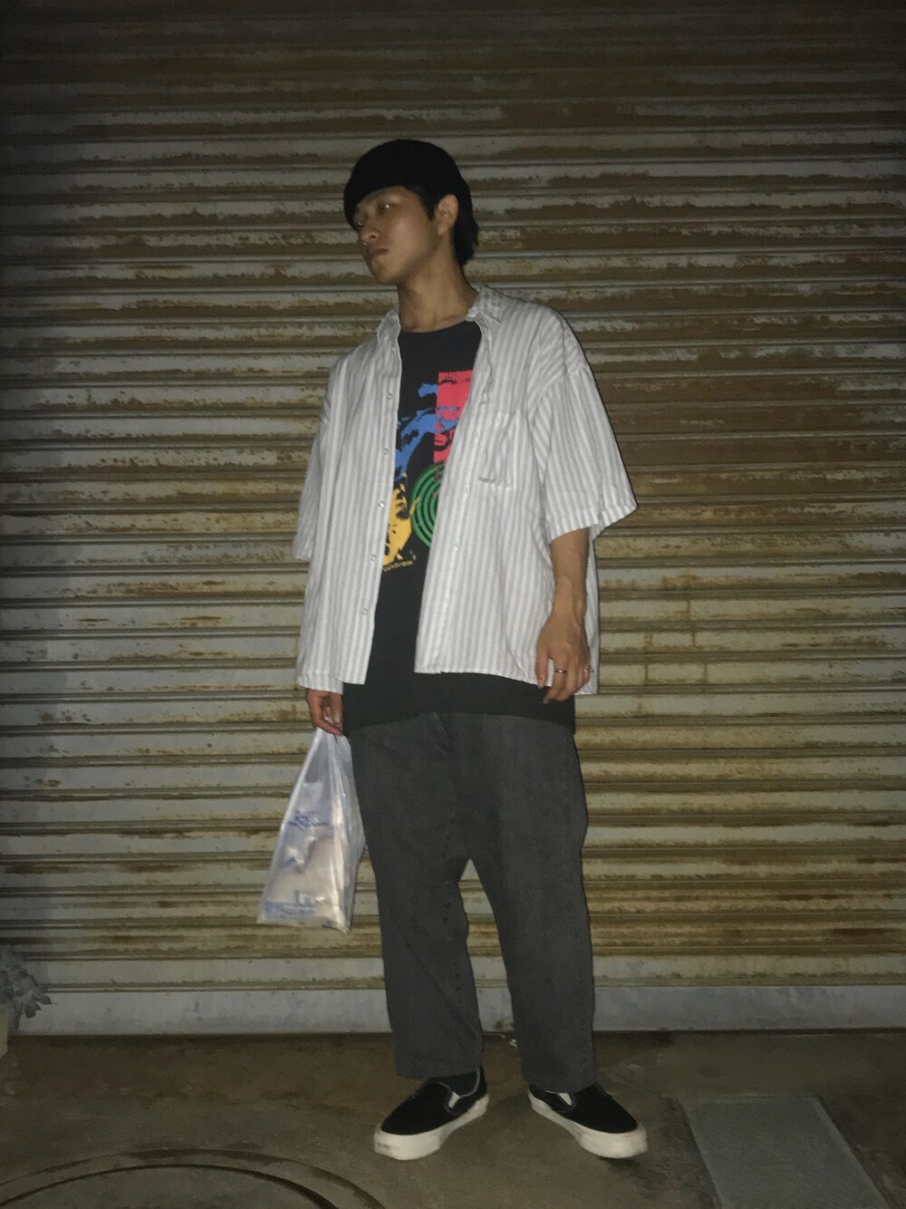 「夏、シャツ、ストリート、グラフィックＴ、レイヤードスタイル、bukht、brain dead」｜「bukhtのアイテム（シャツ/ブラウス、ホワイト系）」を使った、TAIRA GOUさん（メンズ・160cm）の夏コーディネートの1枚目の写真