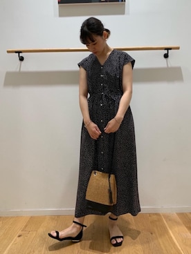 Green Label Relaxing グリーンレーベルリラクシング の Ffc ランダム ドット Vネック ショートスリーブ ワンピース ワンピース Wear