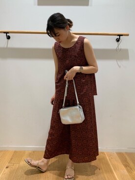 「LAURA DI MAGGIO（ローラディマッジオ）のアイテム」を使った、大山 栞さん（レディース・164cm）の夏コーディネート