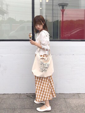 「RUBY AND YOU（ルビーアンドユー）のアイテム（单肩包、ベージュ系）」を使った、audrey babyさん（レディース）の春コーディネート