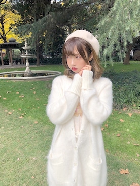 「Katie（ケイティ）のアイテム（T恤/上装、ホワイト系）」を使った、audrey babyさん（レディース）の冬コーディネート