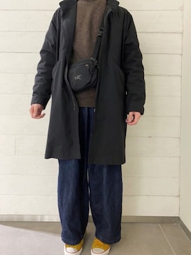 「MHL.」｜「アイテム（その他）」を使った、せのたかいまるめがねさん（メンズ・182cm）の冬コーディネート