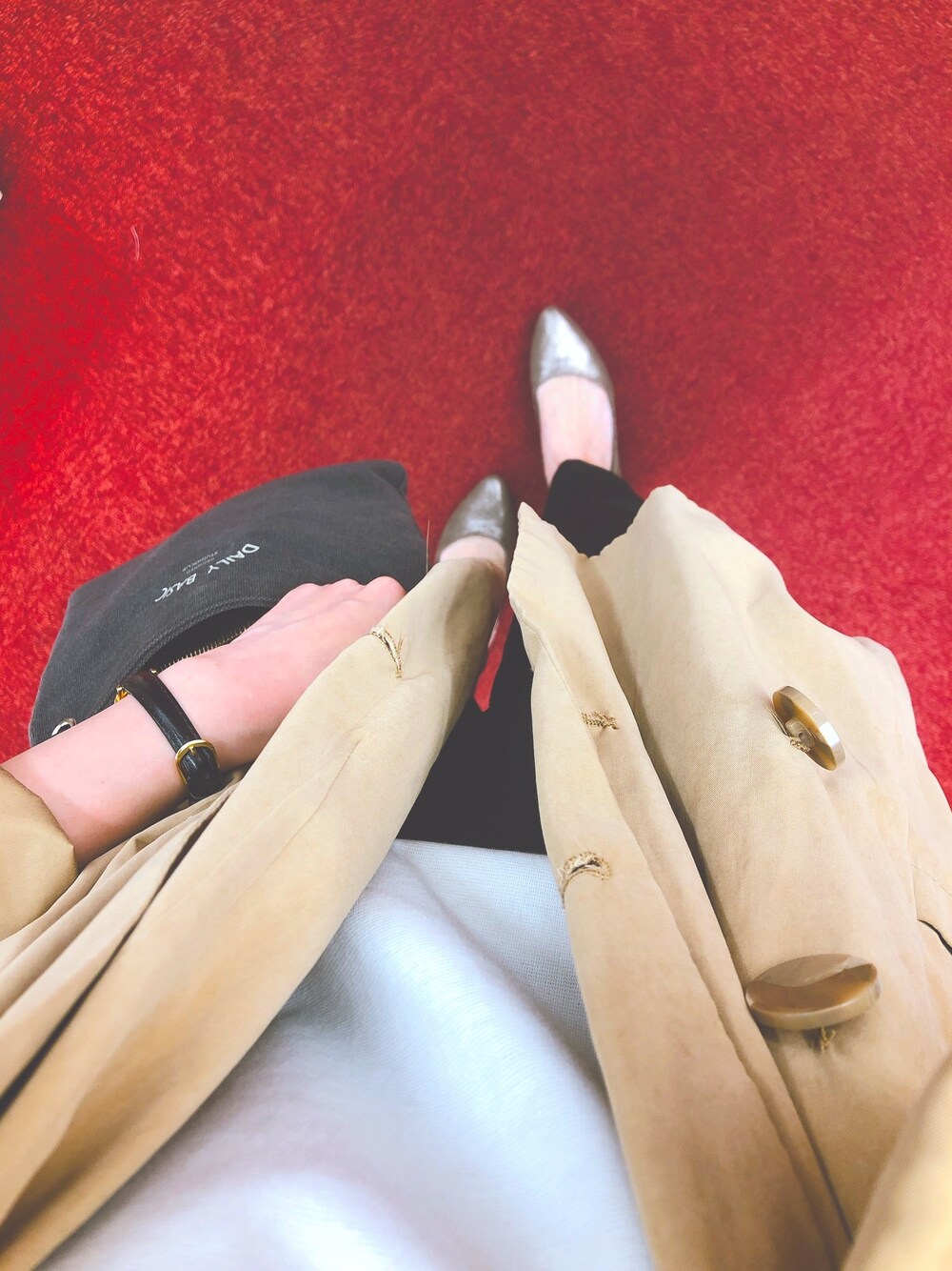 「大人女子、今日のコーデ、春コーデ、テーラードジャケット、着回しコーデ、キレイめ」｜「CASIOのカシオ　ベーシックアナログＭ（アナログ腕時計、ブラック系）」を使った、popopoさん（レディース・156cm）の春コーディネートの1枚目の写真