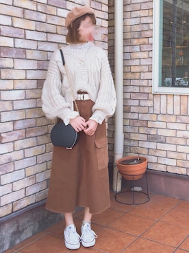 「カフェ」｜「アイテム（ハンチング/ベレー帽）」を使った、ぐみさん（レディース・165cm）の秋コーディネート