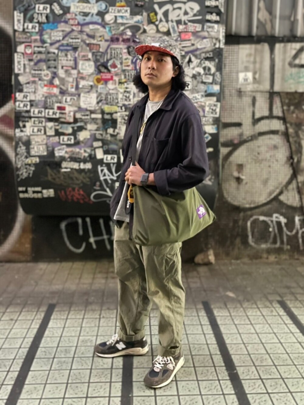 「THE NORTH FACE PURPLE LABEL、less、New Balance、990v2、peanuts&co」｜「LESSのアイテム（キャップ、その他）」を使った、Mr.Teng さん（メンズ・170cm）の冬コーディネートの1枚目の写真