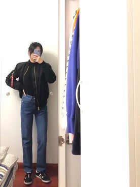「Alpha Industries（アルファインダストリーズ）のアイテム（MA-1）」を使った、VIVIDWONGさん（レディース・174cm）の冬コーディネート