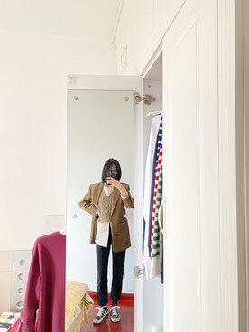 VIVIDWONGさんのコーディネート