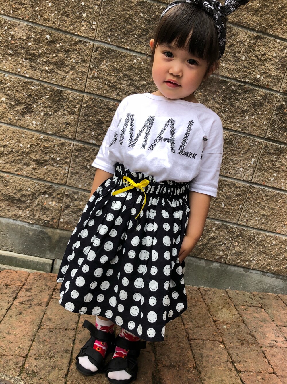 「nunuformeのアイテム（Tシャツ/カットソー、ホワイト系）」を使った、‎⋆KOHA‎⋆さん（キッズ・90cm）の春コーディネートの1枚目の写真