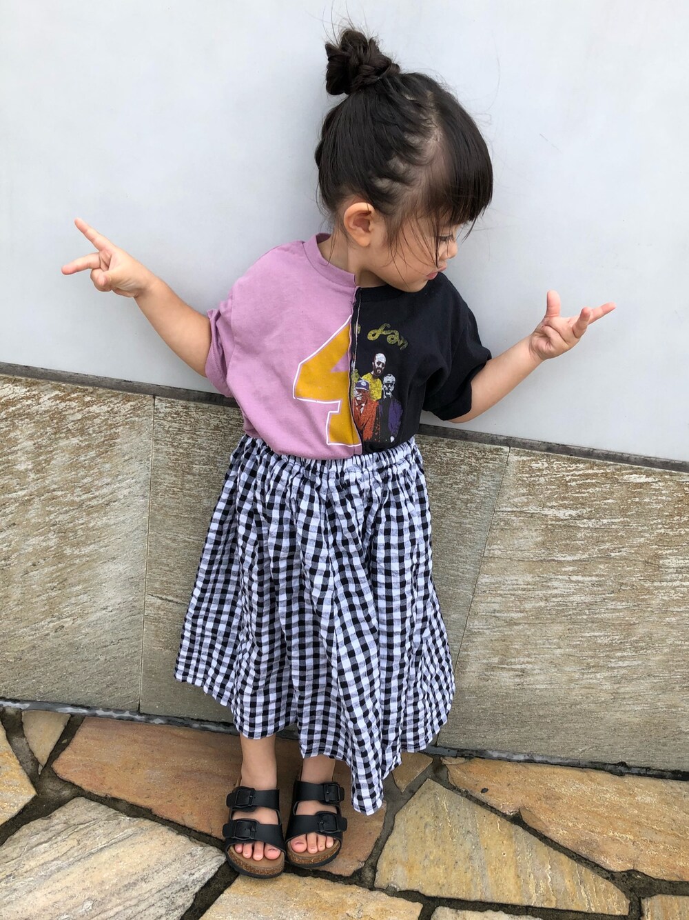 「ラブアンドピース2018」｜「BIG FIELDのリメイク　ハンソデＴシャツ (80～120cm)（Tシャツ/カットソー、パープル系）」を使った、‎⋆KOHA‎⋆さん（キッズ・90cm）の秋コーディネートの1枚目の写真