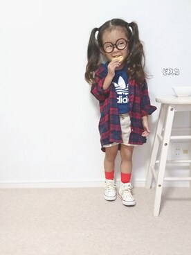 「GLOBAL WORK（グローバルワーク）のアイテム（シャツ/ブラウス、レッド系）」を使った、ピスコ☆兄妹さん（キッズ・100cm）の秋コーディネート