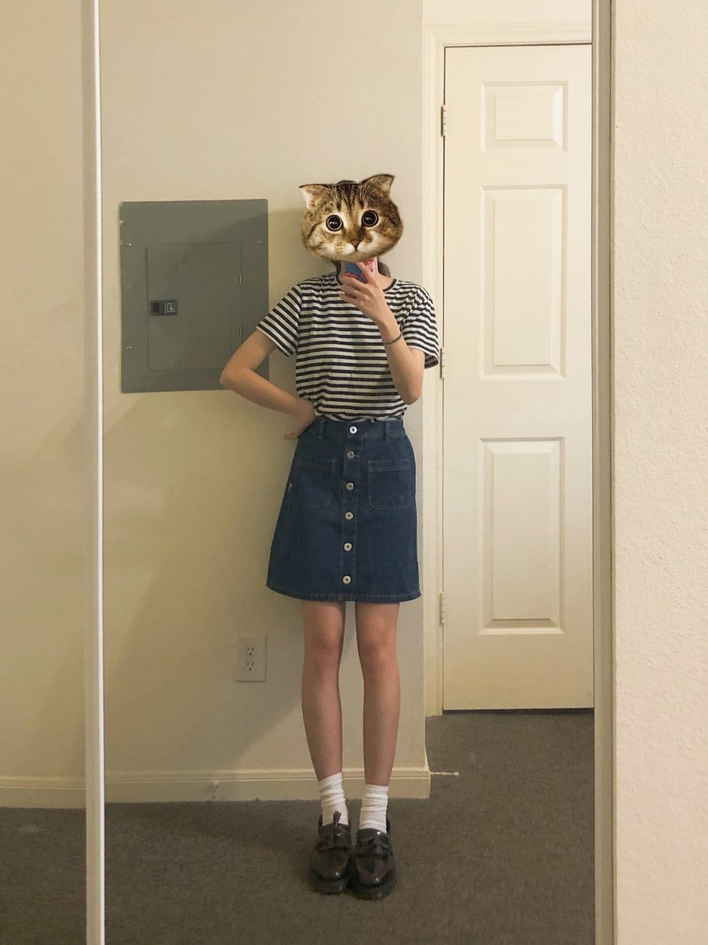 「夏コーデ、ootd、大学生、stripe、summer」｜「Everlaneのアイテム（Tシャツ/カットソー、その他）」を使った、JangseR_Lさん（レディース・163cm）の秋コーディネートの1枚目の写真