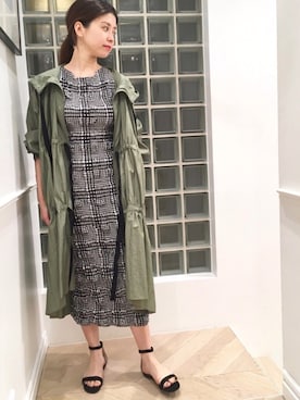 「アイテム（その他アウター、グリーン系）」を使った、chieさん（レディース・160cm）の春コーディネート